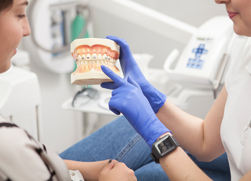 best dentist in delhi for invisible braces